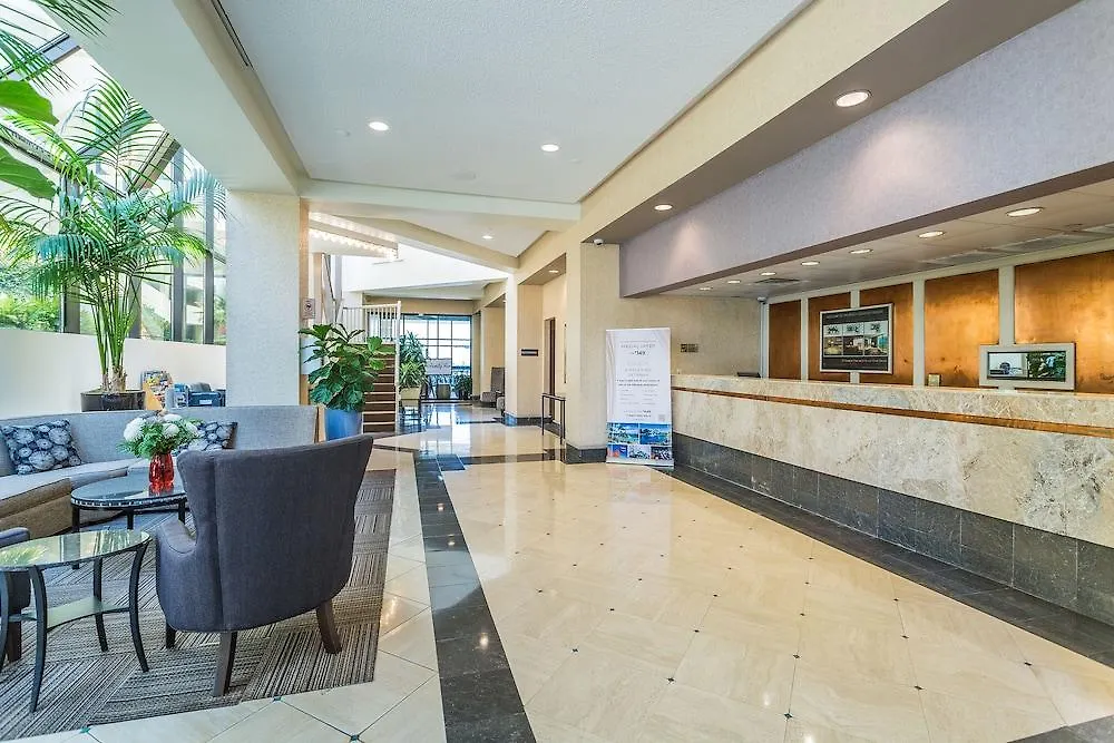 Beach Quarters Resort Virginia Beach