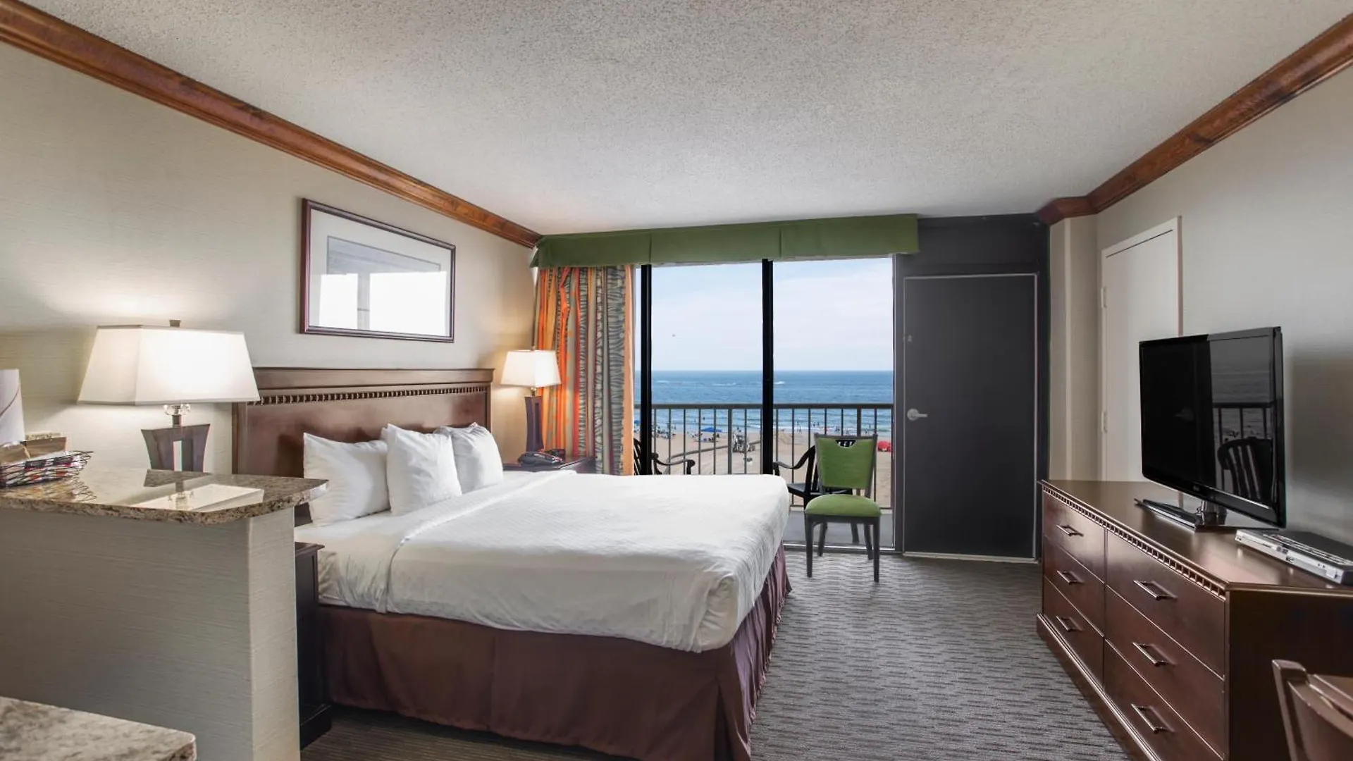 Beach Quarters Resort Virginia Beach