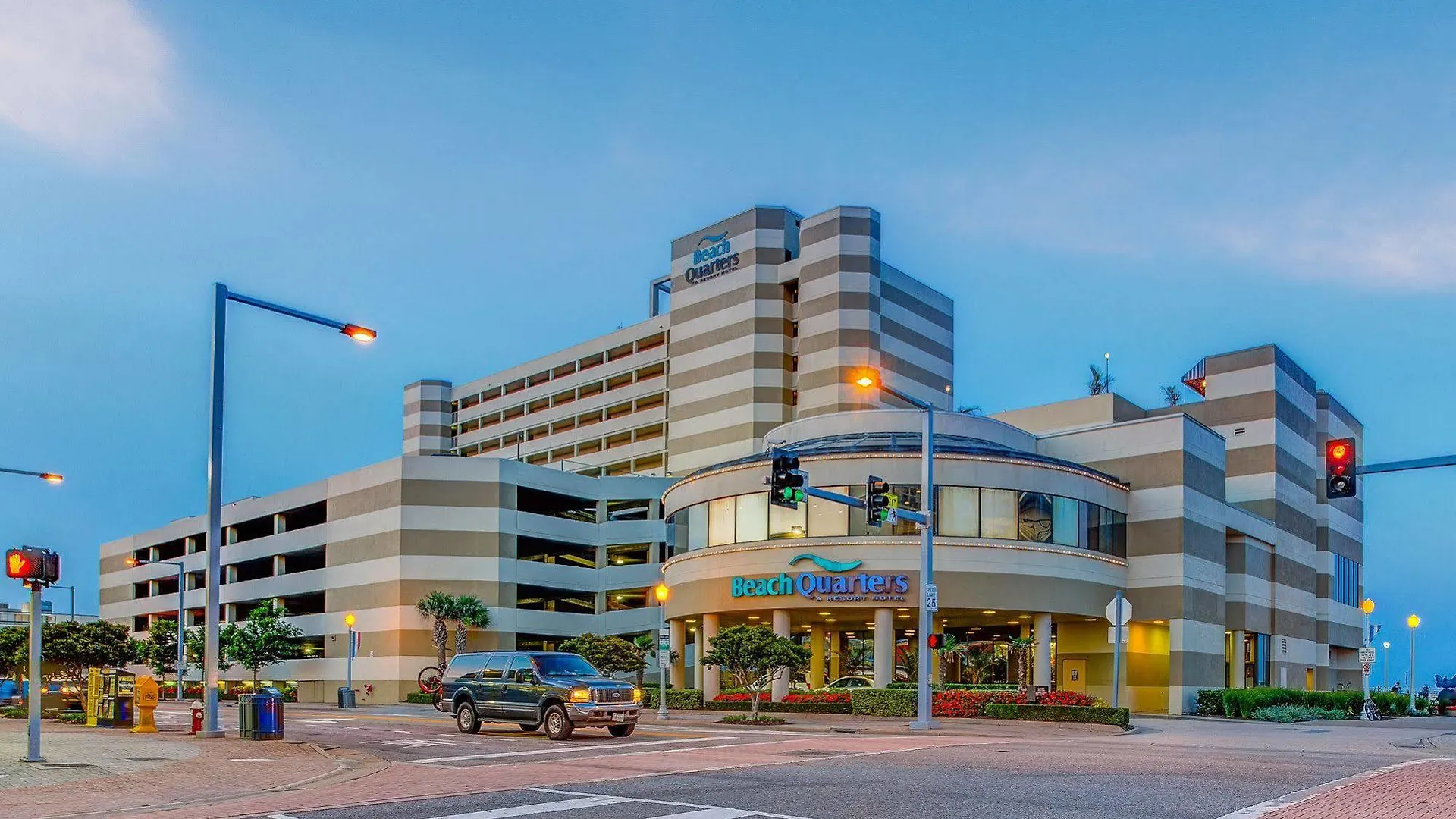 Beach Quarters Resort Virginia Beach