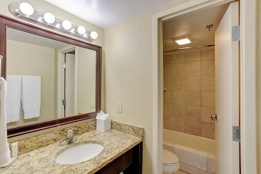 Beach Quarters Resort Virginia Beach 3*,  United States