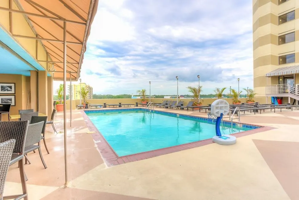 Beach Quarters Resort Virginia Beach 3*,
