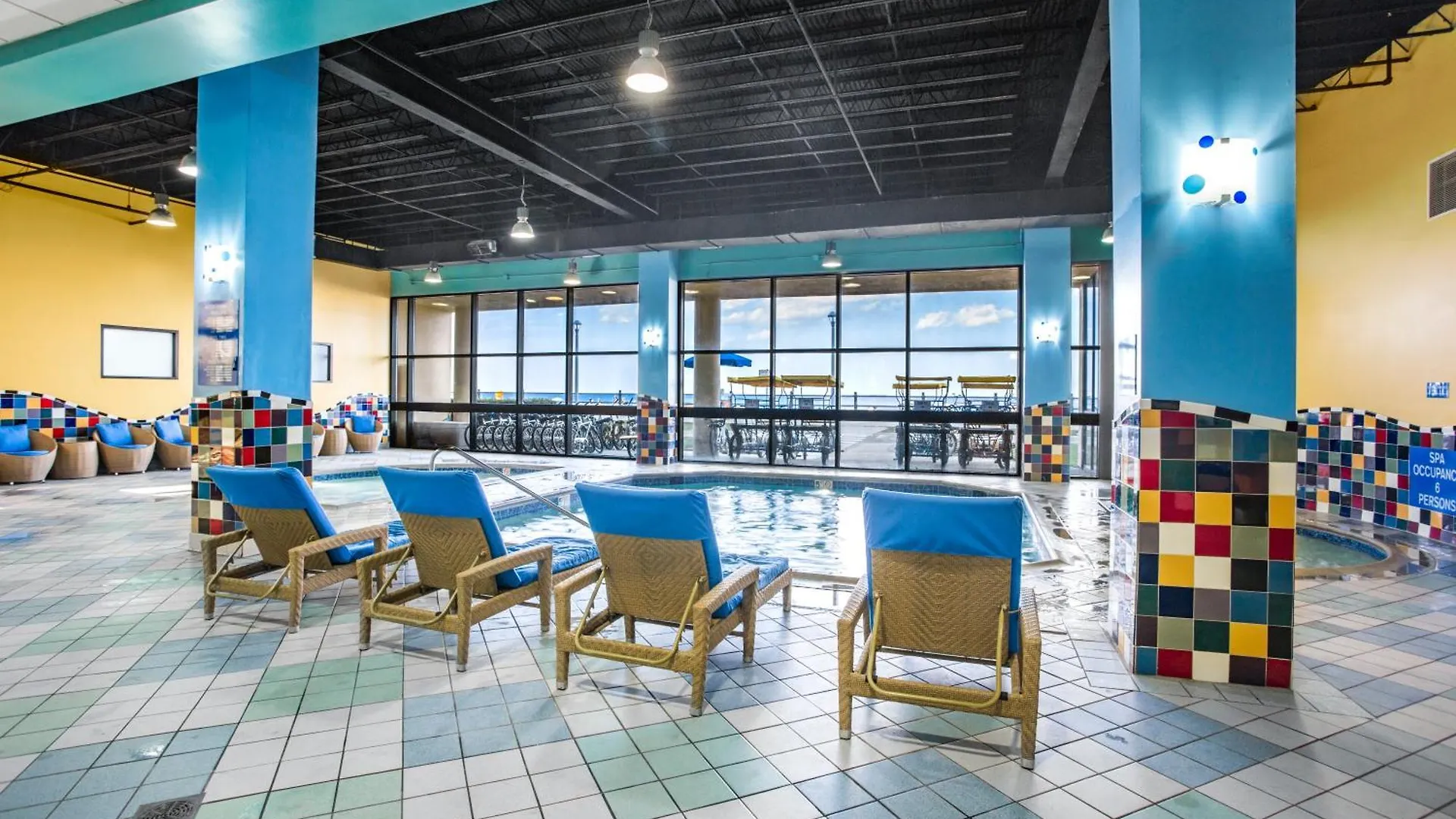 Beach Quarters Resort Virginia Beach