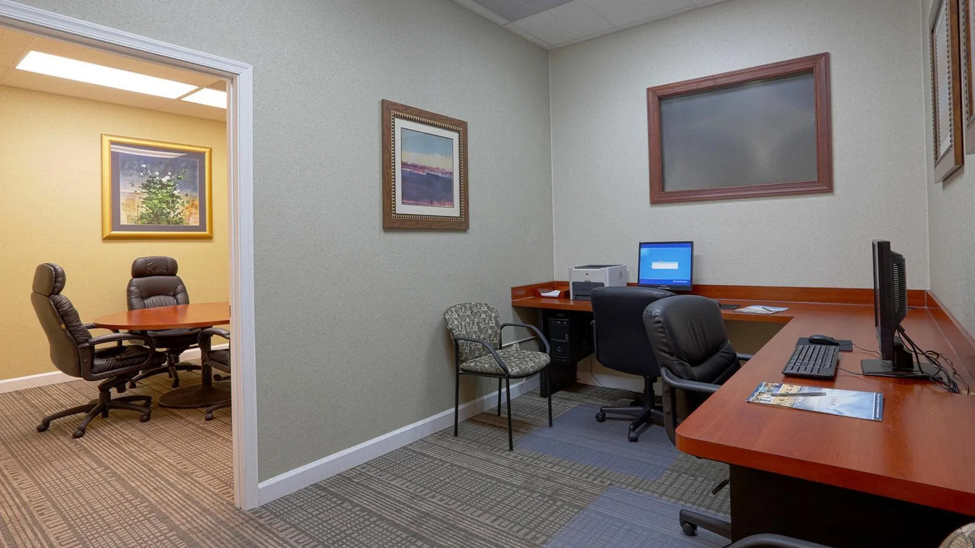 Beach Quarters Resort Virginia Beach